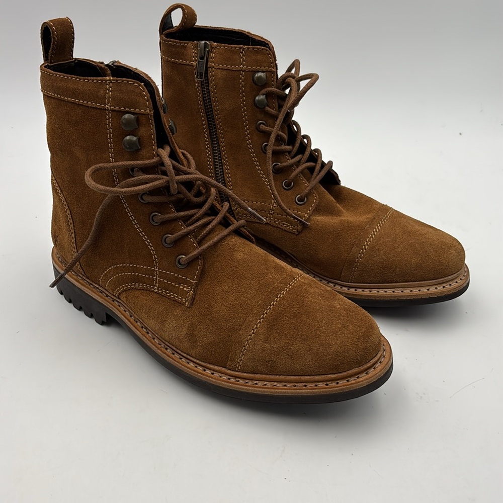 NWOB Frye Russell Leather Lace Up Boots